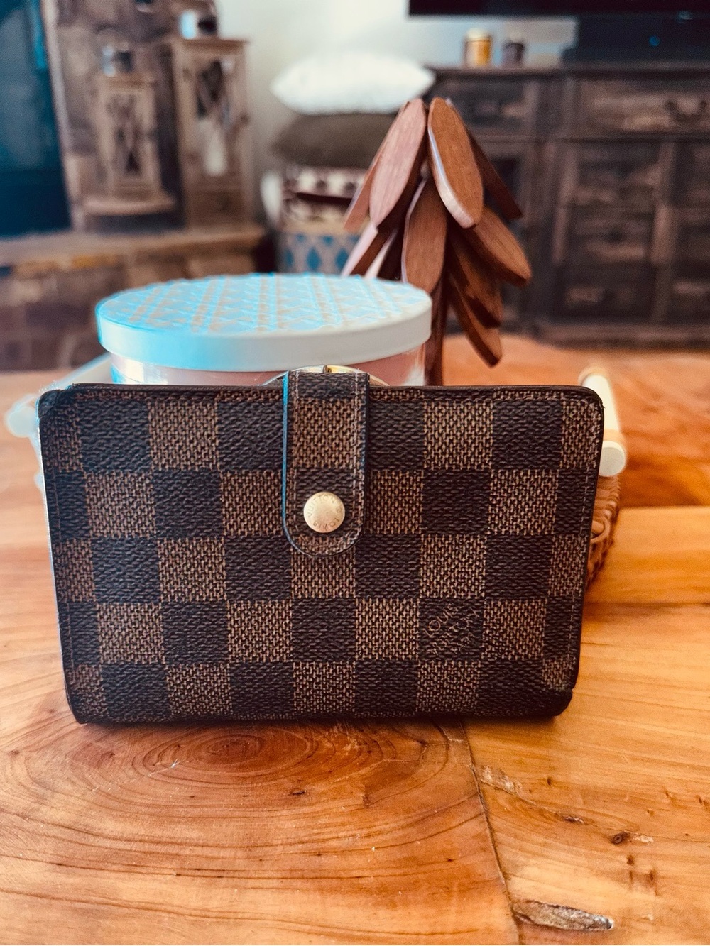 Louis Vuitton French compact damier wallet kiss Lock vintage 2001